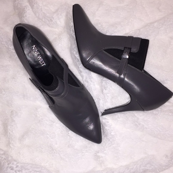 ‼️SOLD‼️ - Picture 2 of 3